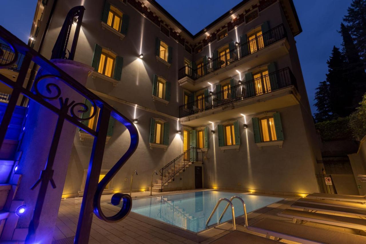 Gardone Palace Hotel Gardone Riviera Bagian luar foto