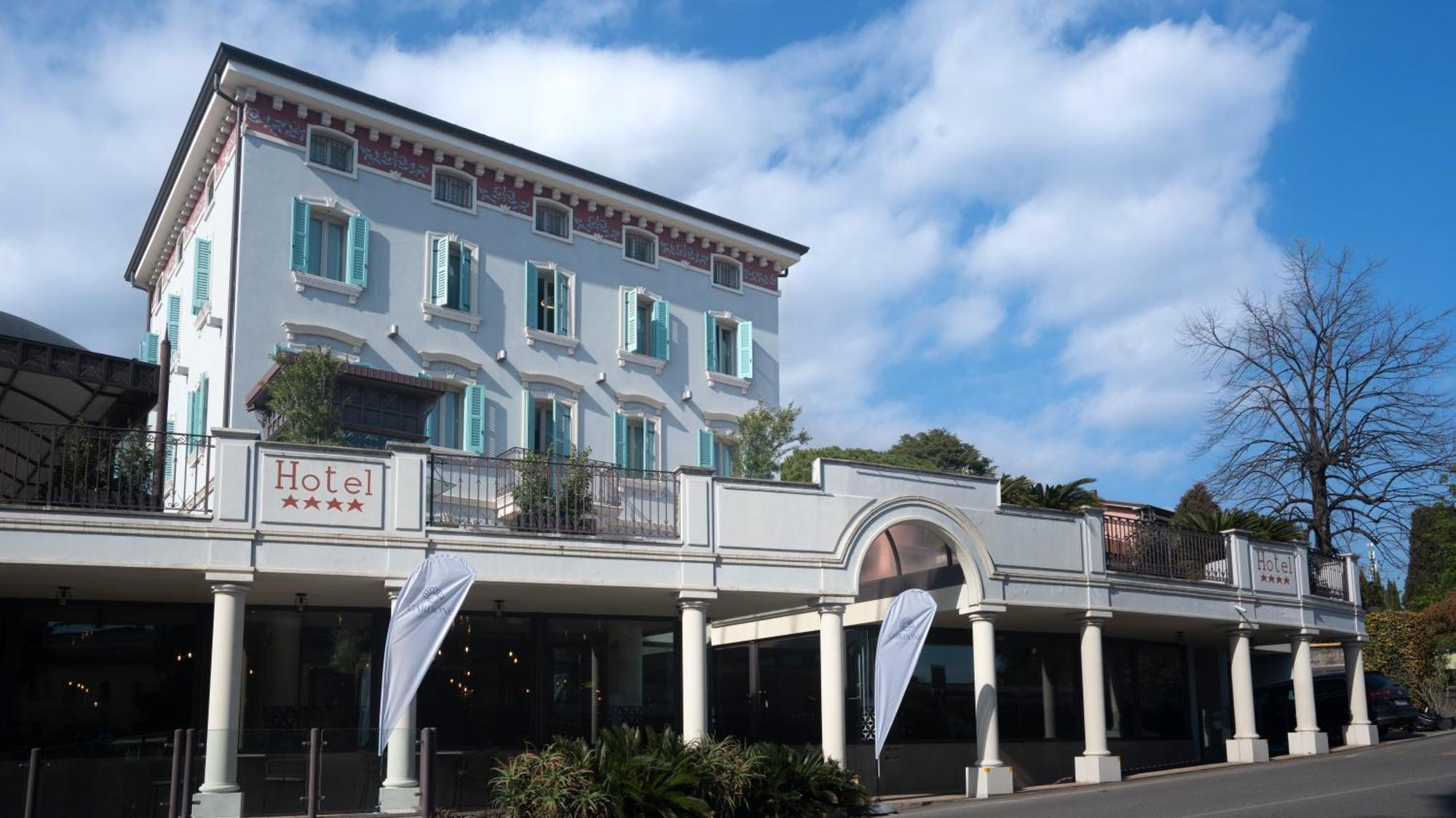 Gardone Palace Hotel Gardone Riviera Bagian luar foto